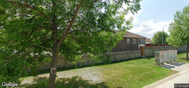 Larawan ng 2 Haverstock Crescent sa Winnipeg, Manitoba