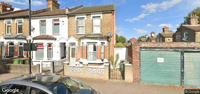 Larawan ng 2 Hollington Road sa Winnipeg, Manitoba