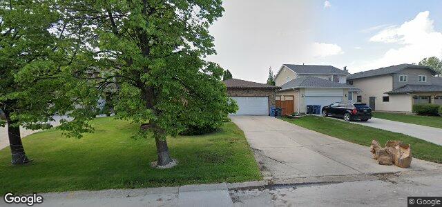 Larawan ng 210 Foxmeadow Drive sa Winnipeg, Manitoba