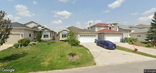 Larawan ng 23 Forestgate Avenue sa Winnipeg, Manitoba