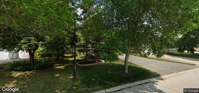 Larawan ng 23 Linden Terrace Way sa Winnipeg, Manitoba