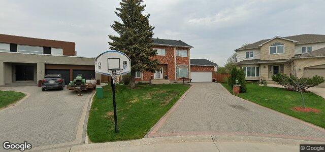 Larawan ng 23 Ossington Court sa Winnipeg, Manitoba