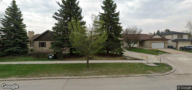 Larawan ng 26 Hennessey Drive sa Winnipeg, Manitoba