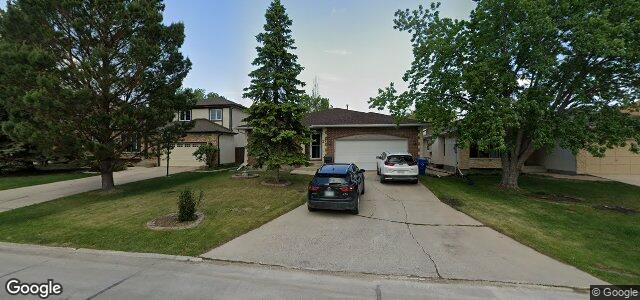 Larawan ng 27 Eaglemount Crescent sa Winnipeg, Manitoba