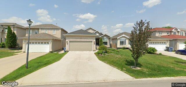 Larawan ng 27 Forestgate Avenue sa Winnipeg, Manitoba