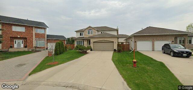 Larawan ng 27 Ossington Court sa Winnipeg, Manitoba