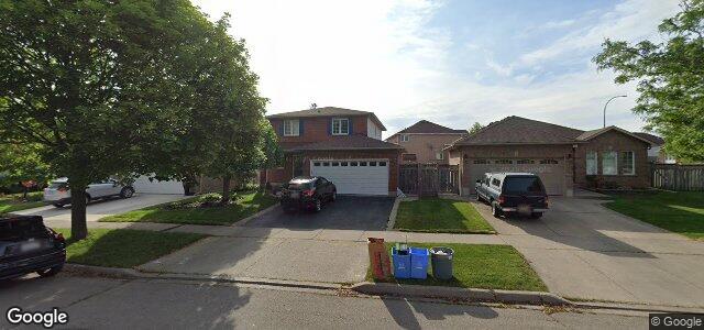 Larawan ng 30 Foxmeadow Drive sa Winnipeg, Manitoba