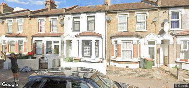 Larawan ng 30 Hollington Road sa Winnipeg, Manitoba