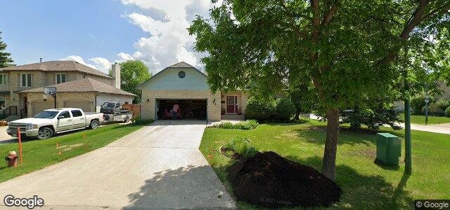 Larawan ng 30 Shorecrest Drive sa Winnipeg, Manitoba