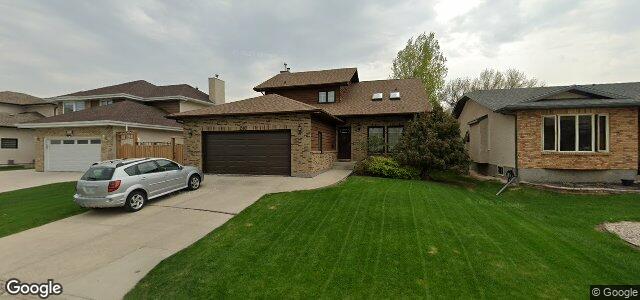 Photo of 307 Lindenwood Drive W in Winnipeg, Manitoba