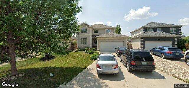 Larawan ng 32 Linden Terrace Way sa Winnipeg, Manitoba