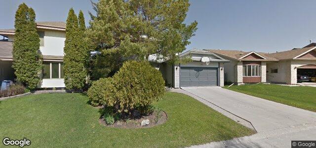 Larawan ng 35 Avon Gate sa Winnipeg, Manitoba