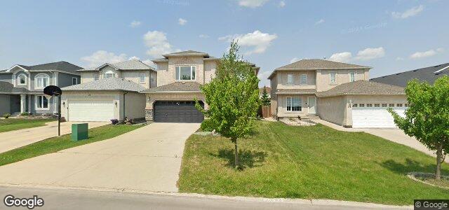 Larawan ng 35 Forestgate Avenue sa Winnipeg, Manitoba