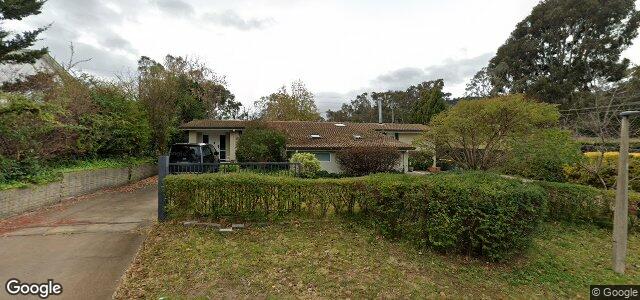 Larawan ng 35 Hawkesbury Crescent sa Winnipeg, Manitoba