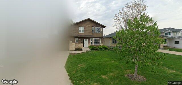 Larawan ng 38 Royal York Drive sa Winnipeg, Manitoba