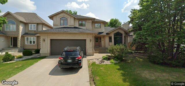 Photo of 380 Lindenwood Drive E in Winnipeg, Manitoba