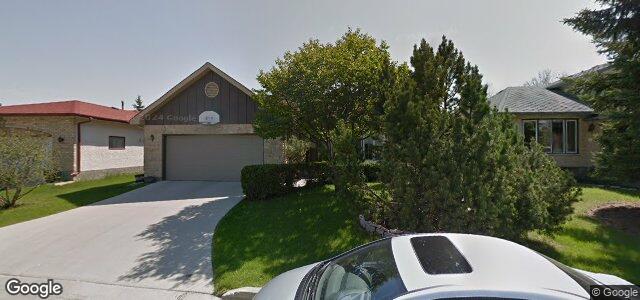 Larawan ng 48 Lindenwood Drive E sa Winnipeg, Manitoba
