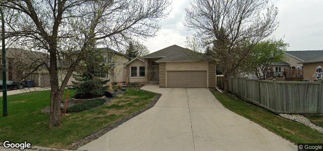 Photo of 48 Woodcott Place in Winnipeg, Manitoba