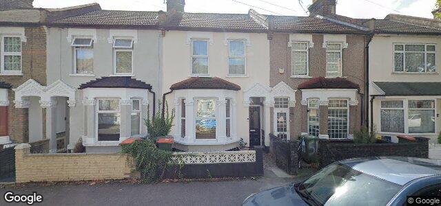 Larawan ng 49 Hollington Road sa Winnipeg, Manitoba