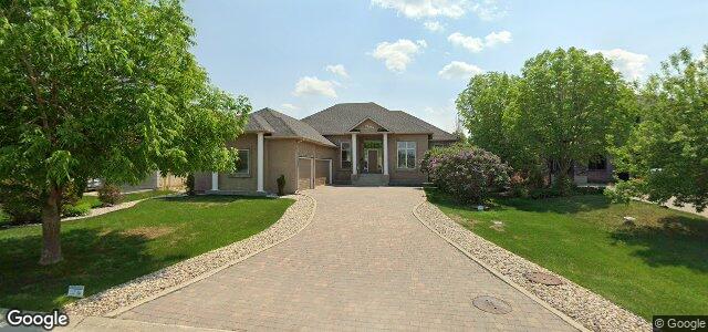 Larawan ng 50 Royal Crest Drive sa Winnipeg, Manitoba