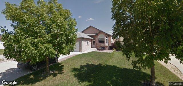 Larawan ng 51 Princewood Road sa Winnipeg, Manitoba