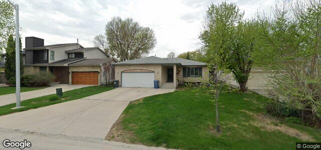 Larawan ng 51 Royal York Drive sa Winnipeg, Manitoba