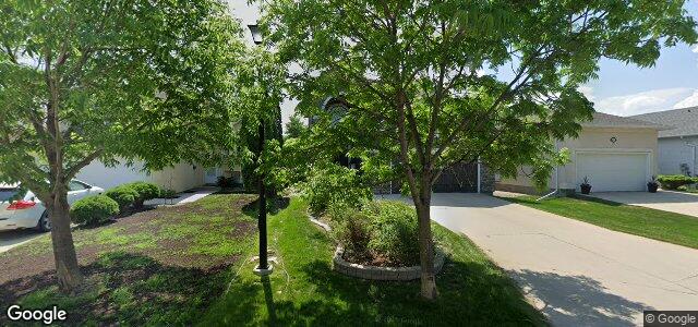 Larawan ng 58 Lindmere Drive sa Winnipeg, Manitoba