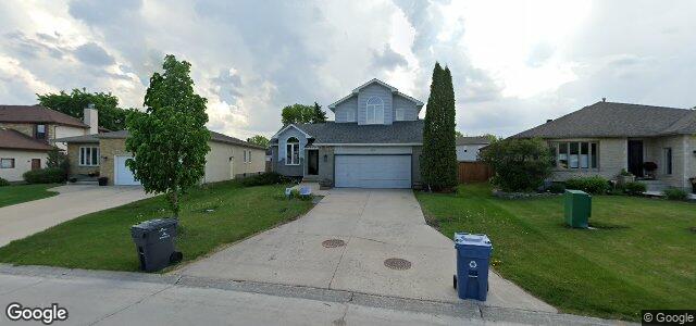 Larawan ng 70 Hollington Road sa Winnipeg, Manitoba