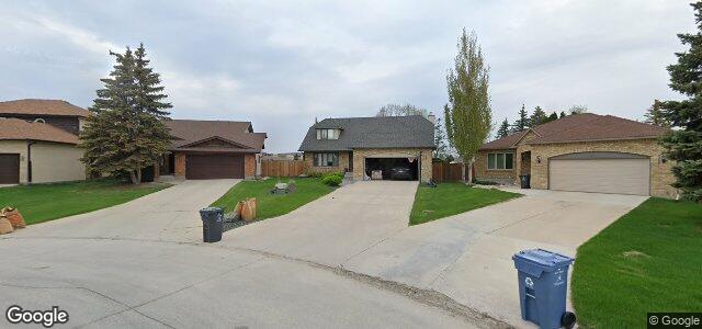 Larawan ng 70 Royal York Drive sa Winnipeg, Manitoba