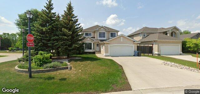 Larawan ng 75 Royal Crest Drive sa Winnipeg, Manitoba