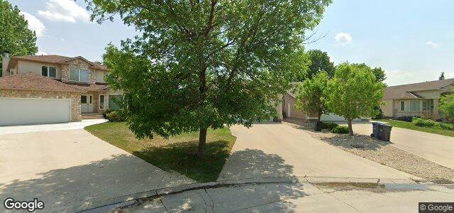 Larawan ng 80 Lindenshore Drive sa Winnipeg, Manitoba