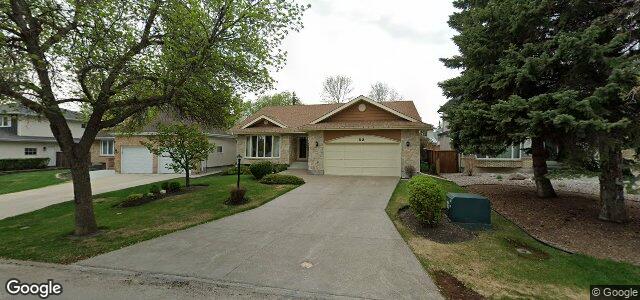 Larawan ng 82 Hennessey Drive sa Winnipeg, Manitoba