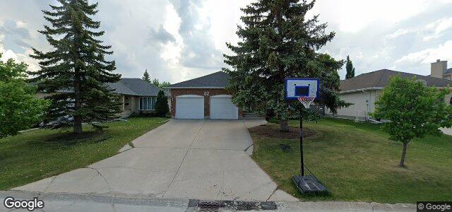 Larawan ng 82 Hollington Road sa Winnipeg, Manitoba
