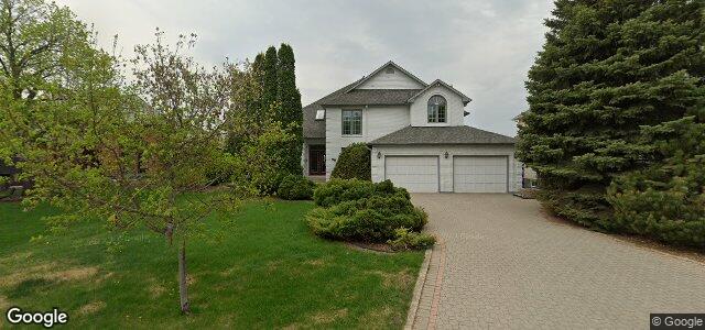 Larawan ng 90 Queen'S Park Crescent sa Winnipeg, Manitoba