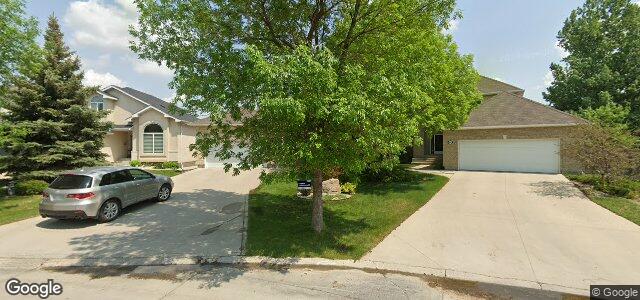 Larawan ng 92 Lindenshore Drive sa Winnipeg, Manitoba