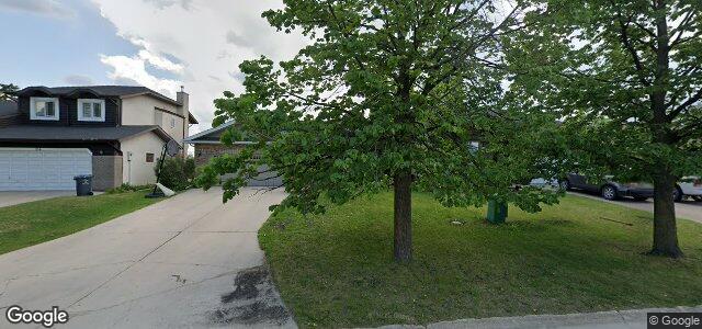 Larawan ng 98 Foxmeadow Drive sa Winnipeg, Manitoba