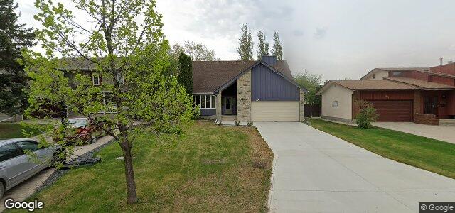 Photo of 98 Woodington Bay in Winnipeg, Manitoba