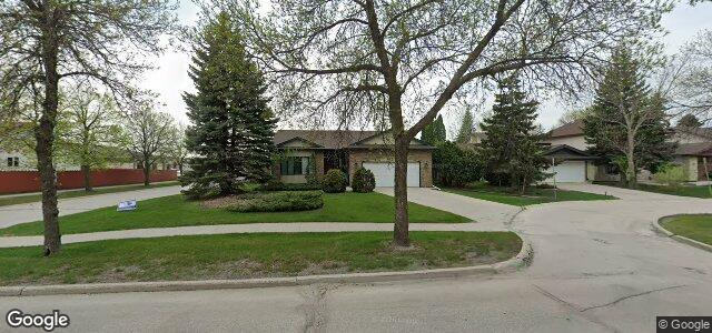 Larawan ng 99 Lindenwood Drive W sa Winnipeg, Manitoba