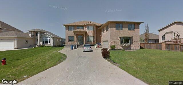 Larawan ng 99 Royal Crest Drive sa Winnipeg, Manitoba
