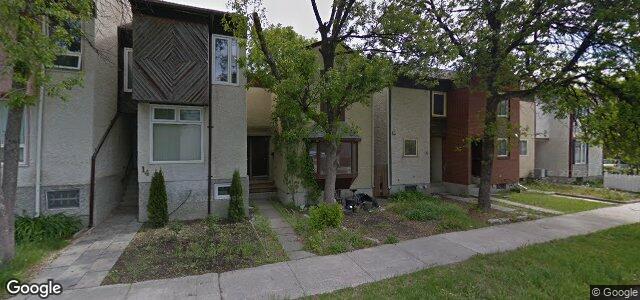 Larawan ng 12 Taft Crescent sa Winnipeg, Manitoba