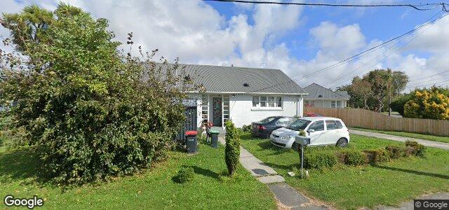 Larawan ng 15 Fortune Street sa Winnipeg, Manitoba