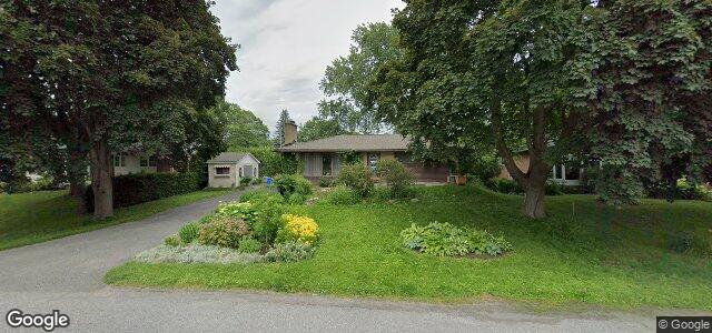 Larawan ng 27 Stinson Avenue sa Winnipeg, Manitoba