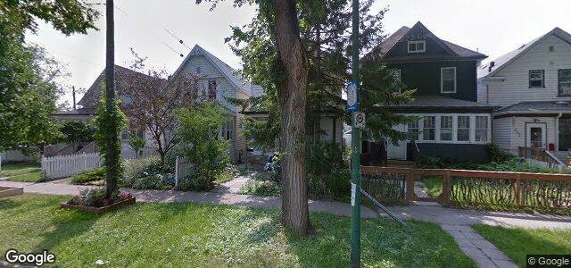 Larawan ng 296 Arnold Avenue sa Winnipeg, Manitoba