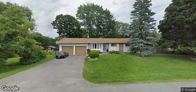 Larawan ng 31 Stinson Avenue sa Winnipeg, Manitoba