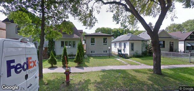 Larawan ng 322 Arnold Avenue sa Winnipeg, Manitoba