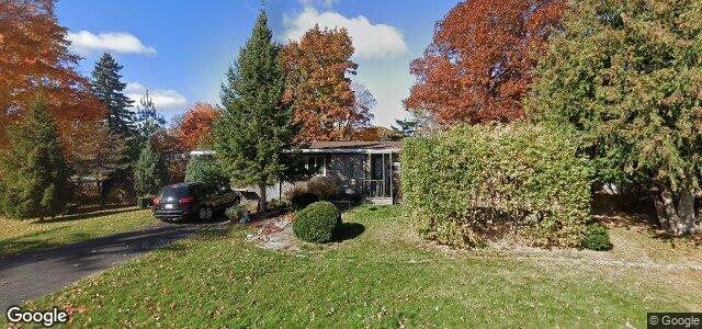 Larawan ng 33 Stinson Avenue sa Winnipeg, Manitoba