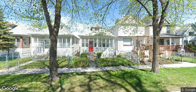 Larawan ng 337 Arnold Avenue sa Winnipeg, Manitoba