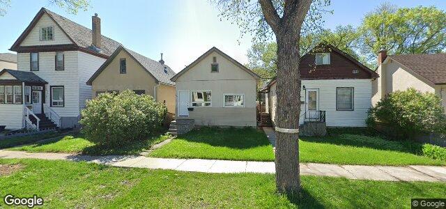 Larawan ng 402 Arnold Avenue sa Winnipeg, Manitoba