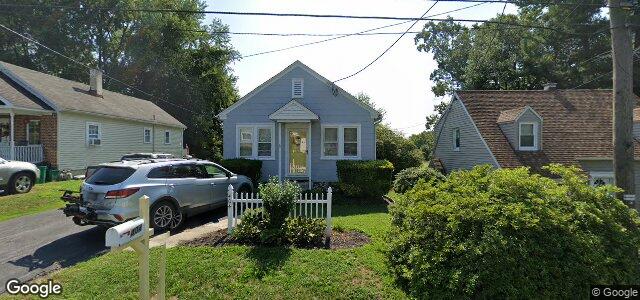 Photo of 404 Rosedale Avenue in Winnipeg, Manitoba