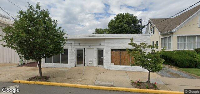 Larawan ng 405 Arnold Avenue sa Winnipeg, Manitoba